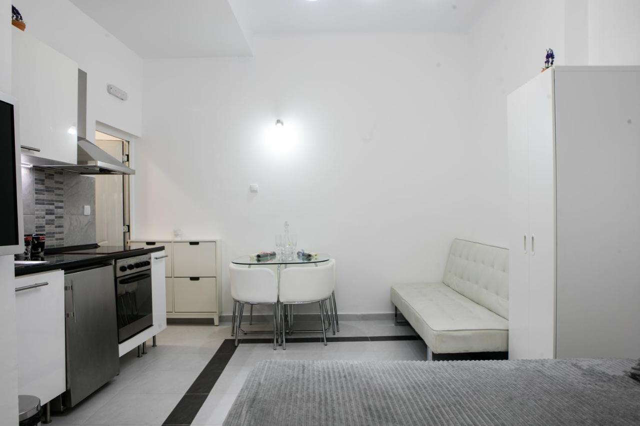 Natalie'S Studio Belgrad Zewnętrze zdjęcie